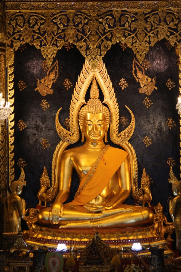 Фотообои Золотой Будда